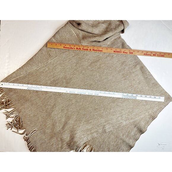 Chicos Cowl Neck Poncho OS Beige/Tan Metallic Striped Knit Sweater Fringe NEW - Picture 5 of 8
